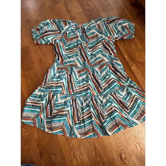 Marigold by Victoria Dunn Green striped mini v neck women's dress NWT - Picture 4 of 4